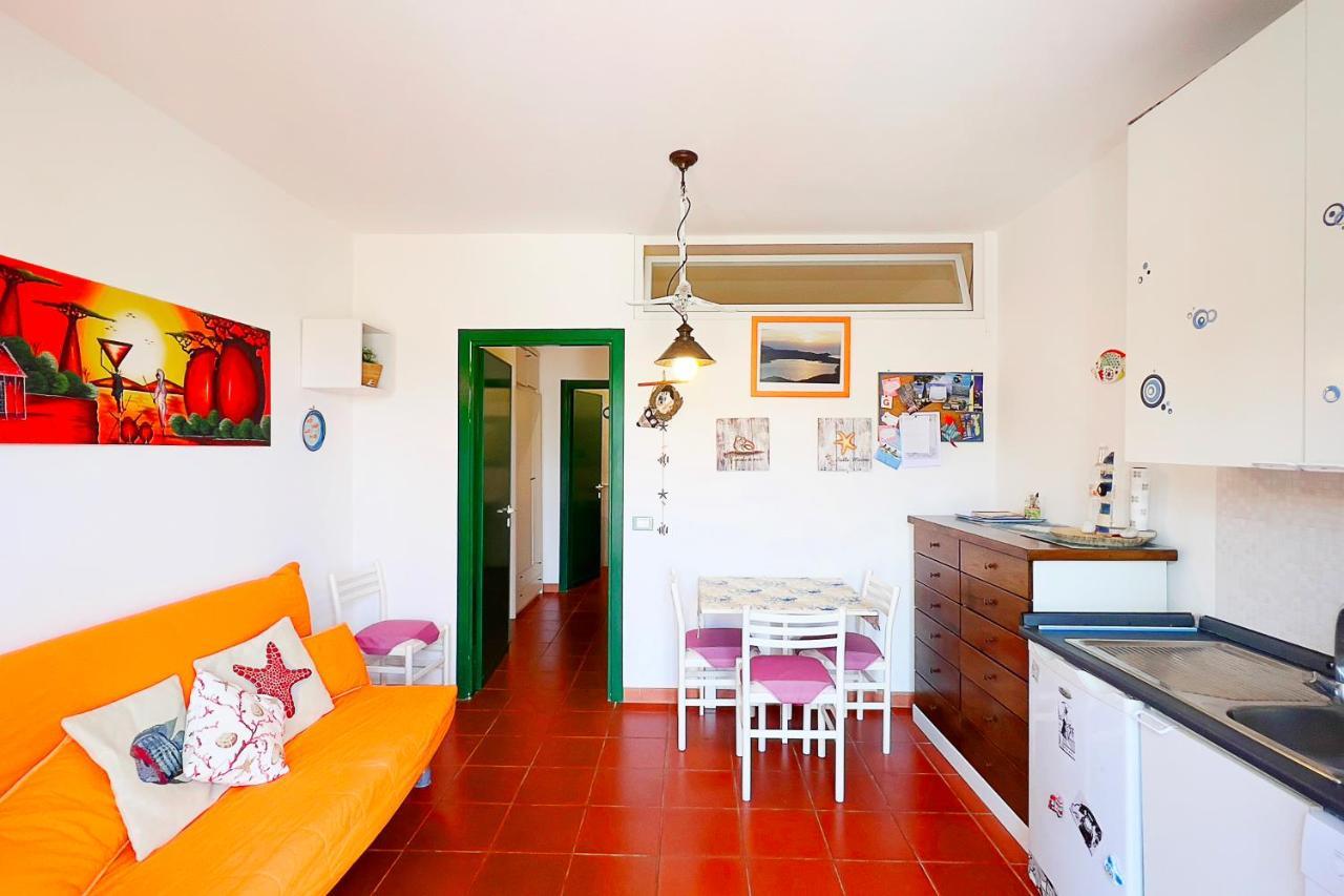 Bilocale Sant'Anna Vicolo Del Mughettoヴィラ エクステリア 写真